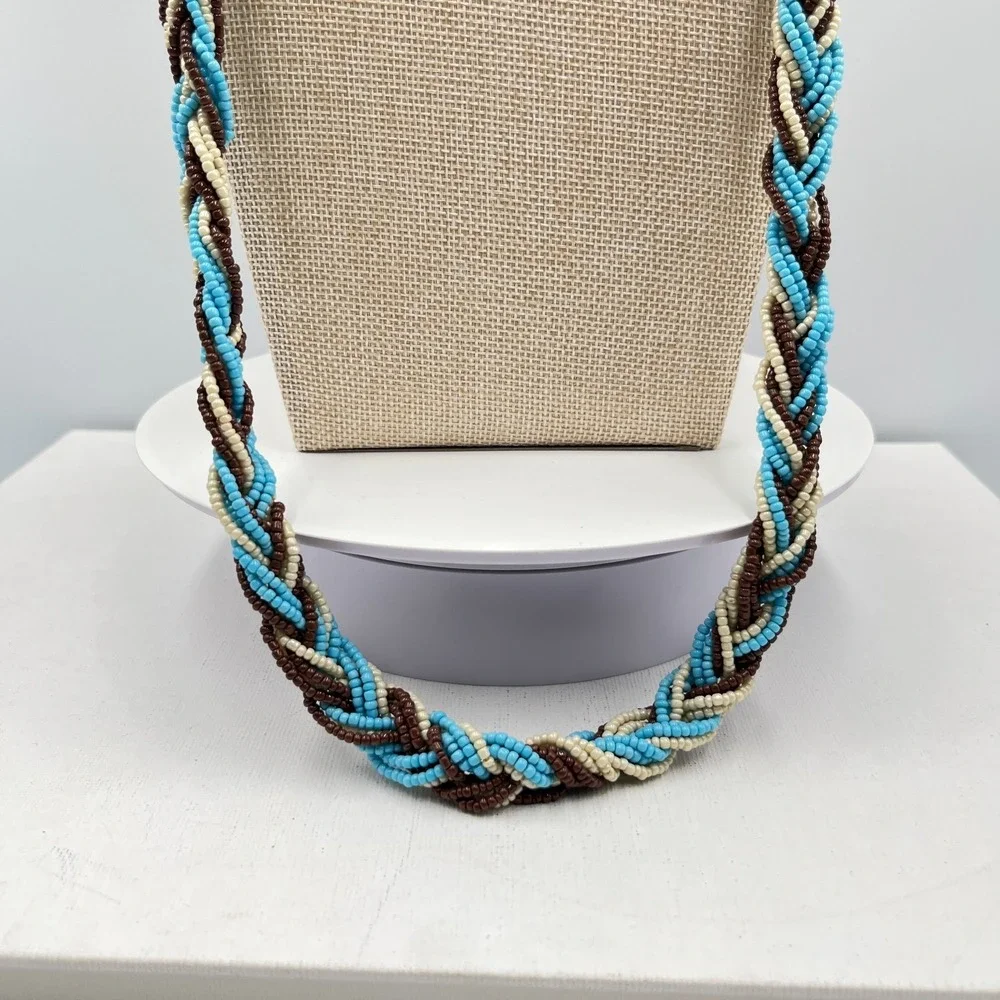 Vintage Multi-Strand Braided Seed Bead Necklace Cream Blue Brown Boho Retro - Picture 10 of 15